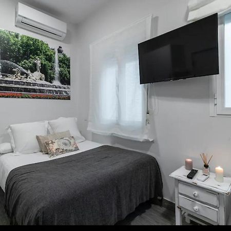 Estudio Plaza Neptuno Madrid Buitenkant foto