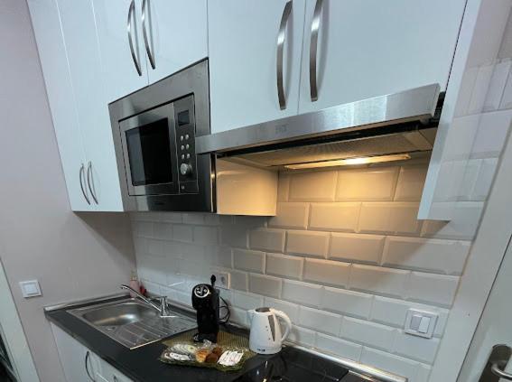 Estudio Plaza Neptuno Madrid Buitenkant foto